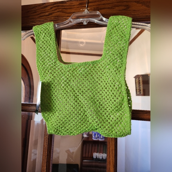 Wild Fable Lime Green Crochet Bag with Strawberry Accent - Picture 4 of 5